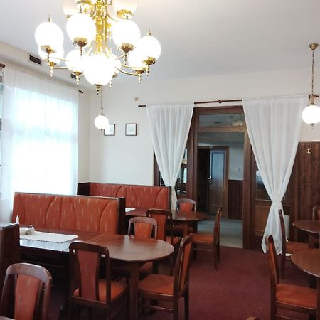 Lucni Dum Hotel Janske Lazne Exterior photo