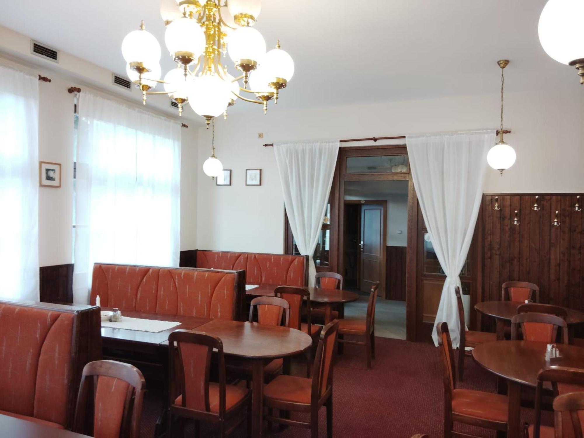 Lucni Dum Hotel Janske Lazne Exterior photo