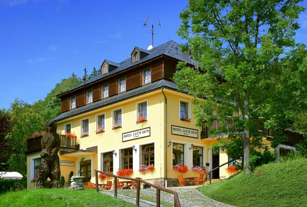Lucni Dum Hotel Janske Lazne Exterior photo